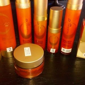 SOLD Arbonne NutriMinC RE9 AntiAging Skin Care Lot